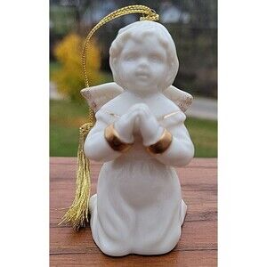 Mikasa White & Gold Praying Kneeling Angel Porcelain Christmas Ornament